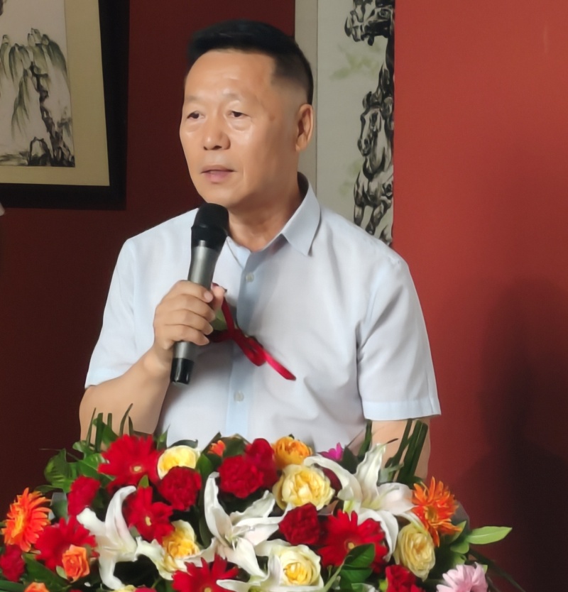 福马启运·骏驰天下 潘国刚2026马年画马专题作品展启幕 福马启运·骏驰天下 潘国刚2026马年画马专题作品展启幕